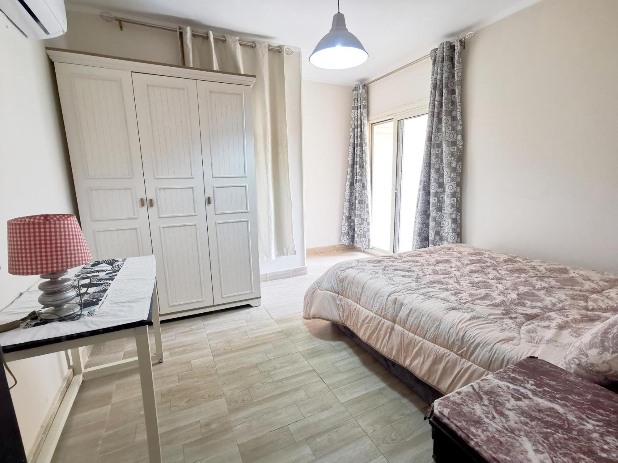 Garden Flat For Rent In New *